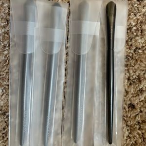 NEW Mary Kay CREAM COLOR Brushes!!!